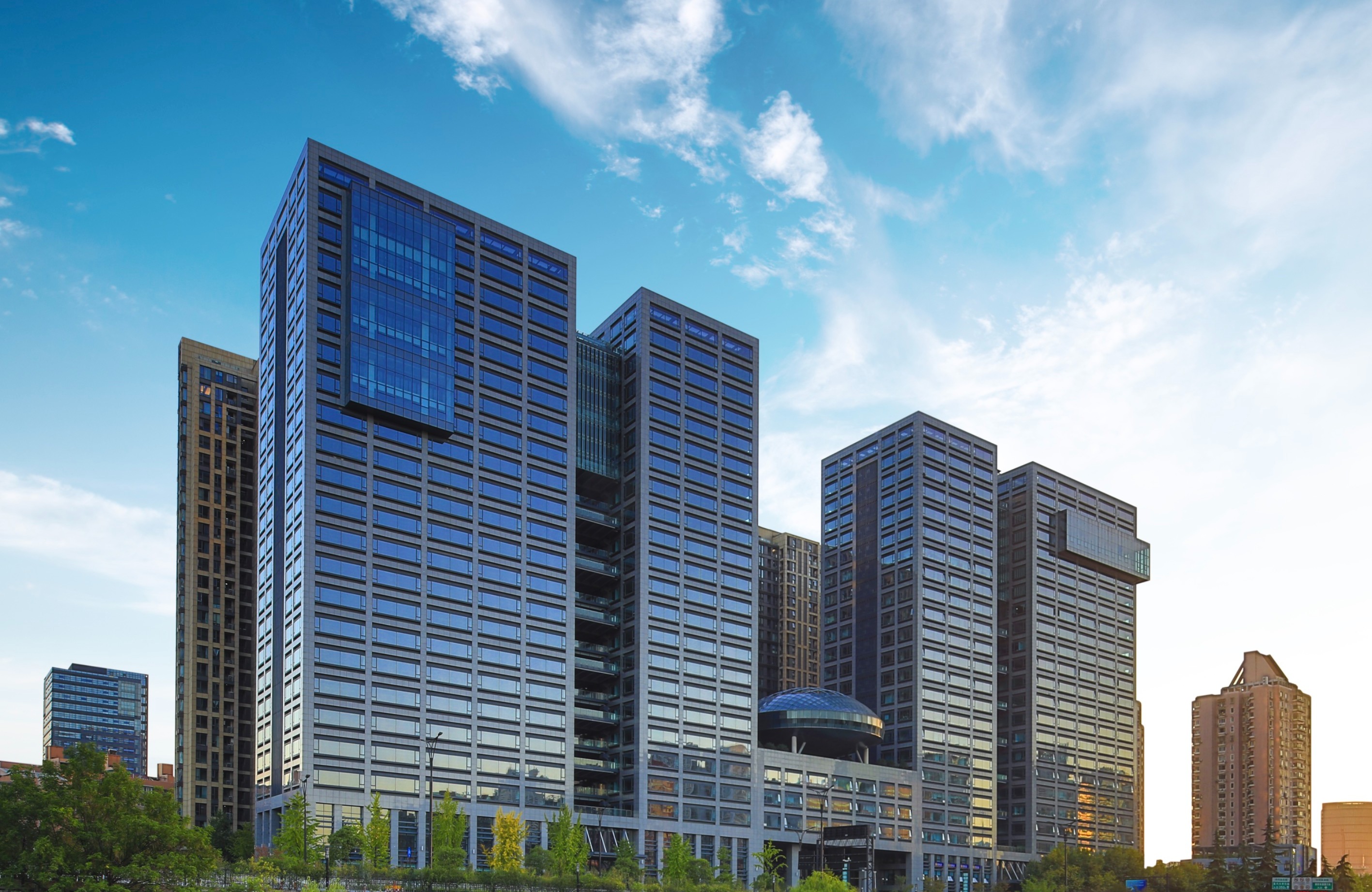 公司召開黨委理論學(xué)習(xí)中心組（擴(kuò)大）學(xué)習(xí)會(huì)專題學(xué)習(xí)《習(xí)近平談治國(guó)理政》第五卷